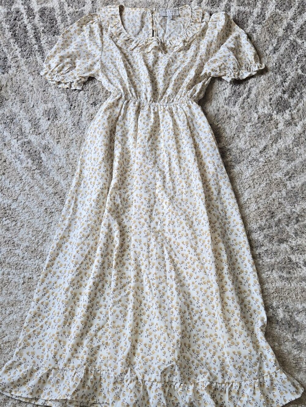 Hayden Floral Maxi Dress Size M